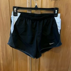 Nike dri fit XS women’s running shorts